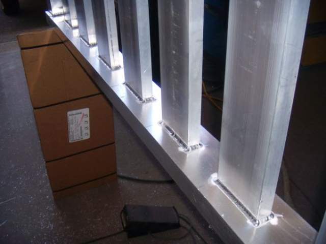 Aluminum Loading ramp.